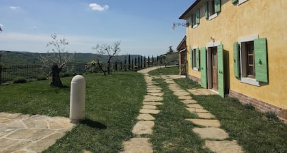 Cozy Villa in Marezige With Swimming Pool