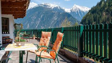 Apartment | Balkon