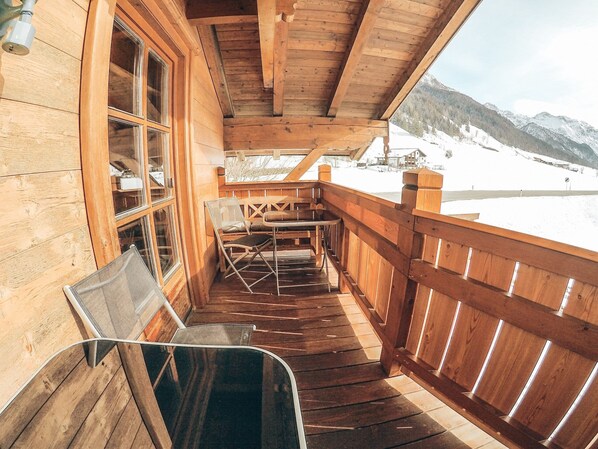 Apartment | Balcony