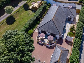 House | Exterior - Garden-view Holiday Home in Plymouth With Sauna (Plymouth)