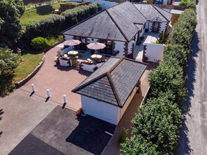 House | Exterior - Garden-view Holiday Home in Plymouth With Sauna (Plymouth)