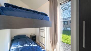 Chalet | 3 kamar tidur dan dilengkapi dengan perabotan berbeda-beda