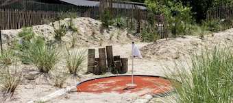 Comfortable Chalet With Microwave, Near Efteling