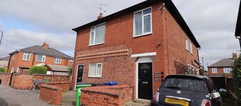 Serene Apartment in Doncaster near City Center