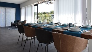 Dining - Splendid Villa in Zeewolde with Hot Tub (Zeewolde)