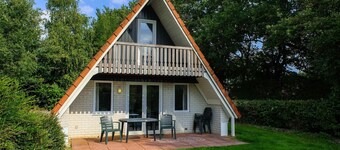 Lovely Holiday Home With Open Fireplace set in Green Surroundings