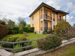 House | Exterior