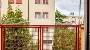 Balcony - Appealing Apartment in Genoa With Sauna (Genoa)