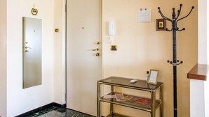 Reception - Appealing Apartment in Genoa With Sauna (Genoa)