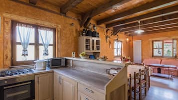 House | Private kitchen