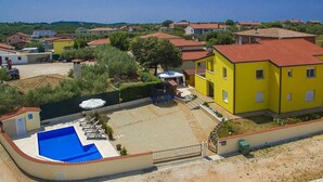 Exterior - Modern Apartment in Kaštel With Swimming Pool (Buje)
