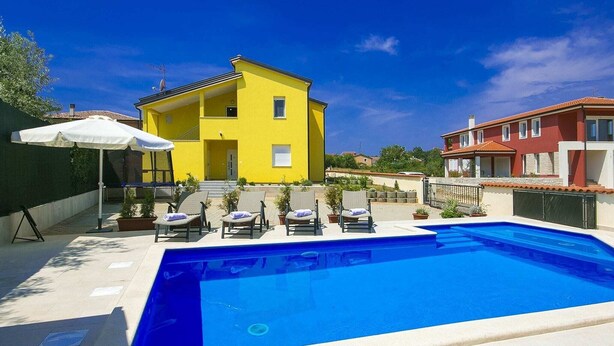 Exterior - Modern Apartment in Kaštel With Swimming Pool (Buje)