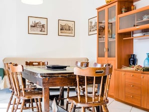 House | Dining - Sun Kissed Holiday Home in Agnone near Beach (Augusta)