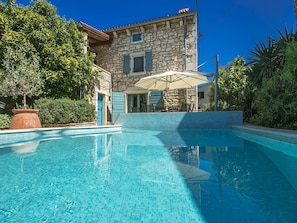 Exterior - Classic Villa in Mušalež With Private Pool (Porec)