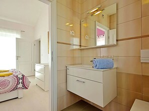 Bathroom - Modern Villa in Poreč With Private Pool (Porec)