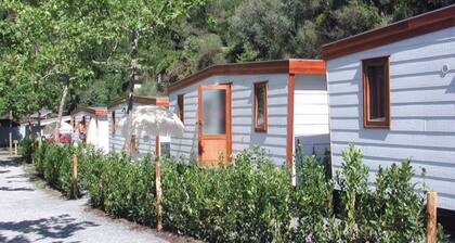 Detached Chalet With AC and a Small Garden Near the Sea