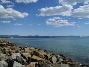 Exterior - Lovely Apartment With Seaview and Directly on the Beach (Piombino)