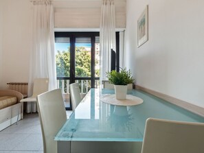 Dining - Alluring Apartment in Rimini With Balcony (Rimini)