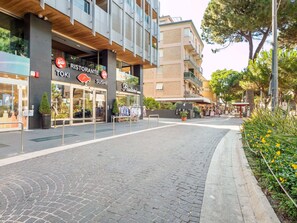 Exterior - Alluring Apartment in Rimini With Balcony (Rimini)