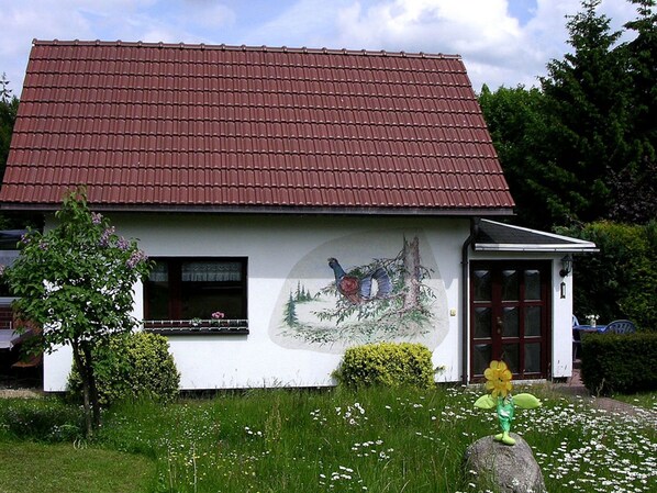 Exterior - Blissful Apartment in Langula With Garden and Barbeque (Vogtei)