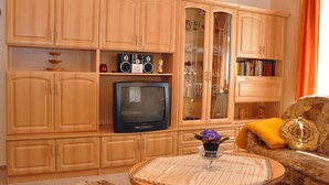 Unclassified image, 5 of 14, button - Blissful Apartment in Langula With Garden and Barbeque (Vogtei)