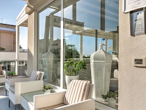 Balcony - Modern Apartment in Rimini Italy with Hot Tub (Rimini)