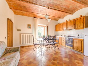 House | Dining - Cozy Farmhouse With Pool (Gambassi Terme)