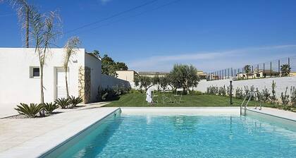 Luxury Villa in Marsala With Pool and Private Garden and Near the Sea