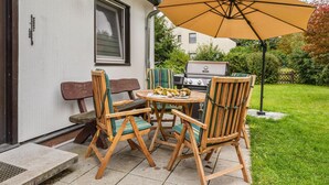 Balcony - Picturesque Apartment in Schönwald With Terrace, Garden (Schoenwald)