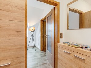 1 bedroom, bed sheets - Picturesque Apartment in Schönwald With Terrace, Garden (Schoenwald)