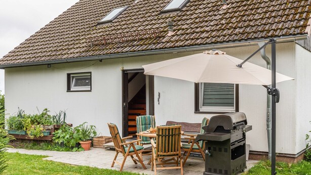 Exterior - Picturesque Apartment in Schönwald With Terrace, Garden (Schoenwald)