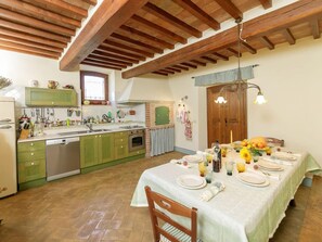 Villa | Restaurantes