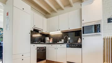 House | Private kitchen | Dishwasher, coffee/tea maker