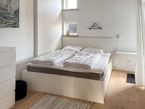 3 bedrooms