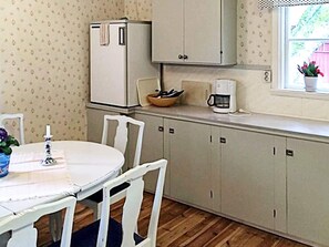 House | Dining