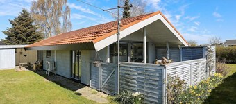 6 Person Holiday Home in Hesselager
