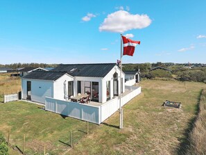 Exterior - Holiday Home in LÃ¸kken (Lokken)