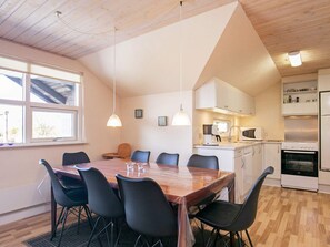 Unclassified image, 4 of 37, button - 6 Person Holiday Home in Humble (Sydlangeland)
