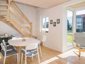 House | Interior - Holiday Home in Juelsminde (Juelsminde)