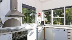 House | Private kitchen - Holiday Home in Hadsund (Hadsund)