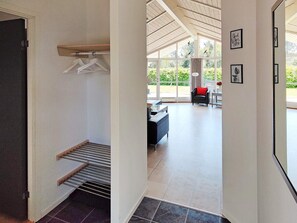 House | Interior - Holiday Home in VÃ¦ggerlÃ¸se (Vaeggerlose)