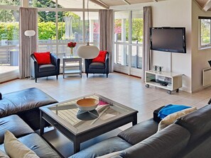 Living area - Holiday Home in VÃ¦ggerlÃ¸se (Vaeggerlose)