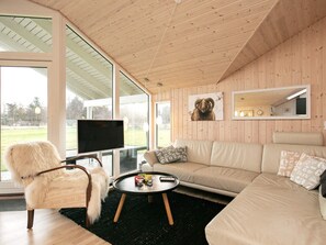 Interior - Holiday Home in Ã…lbÃ¦k (Aalbaek)
