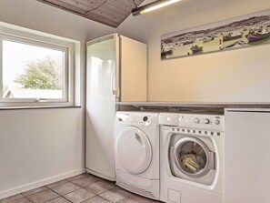 Interior - 8 Person Holiday Home in Allinge (Allinge)