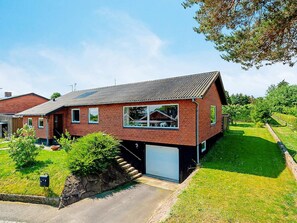 Exterior - 8 Person Holiday Home in Allinge (Allinge)