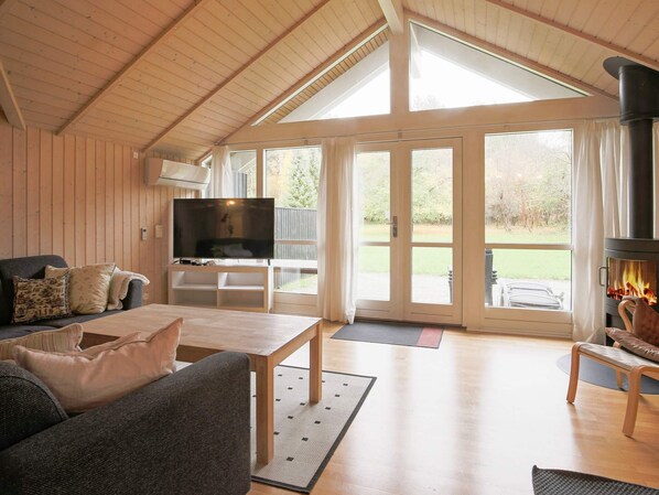 House | Interior - Holiday Home in Højby (Hojby)