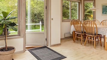House | Dining