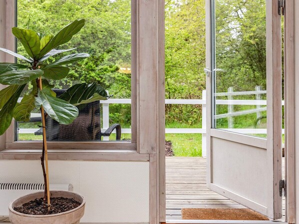 House | Interior - Beachside Serenity-by Traum (Lokken)