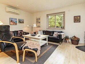 House | Living area