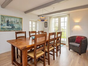 Unclassified image, 3 of 32, button - 8 Person Holiday Home in Fur (Fur)